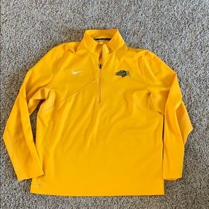 Men’s Nike XL Quarter Zip. NDSU Bison